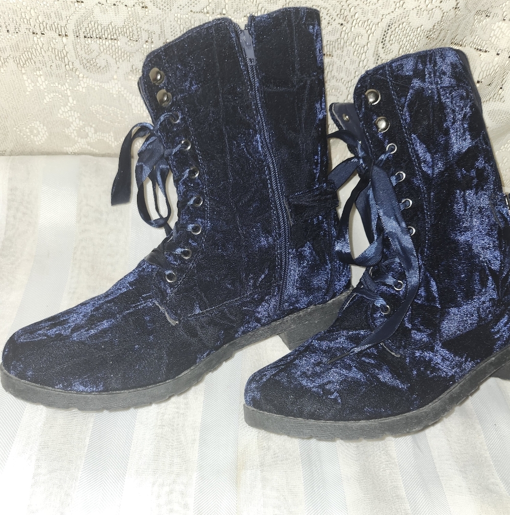 Velvet Lace-Up Ankle Boots - Blue